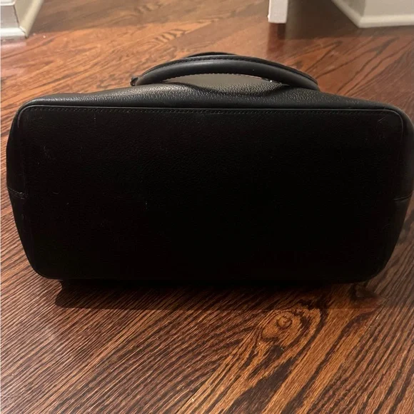 Kate Spade Tote Bag - Picture 3 of 4